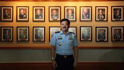 Marsekal Hadi Tjahjanto, Calon Panglima TNI di Tahun Politik