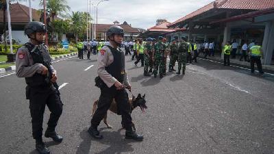 Polisi Kerahkan 1.300 Personel untuk Amankan Bandara Ngurah Rai