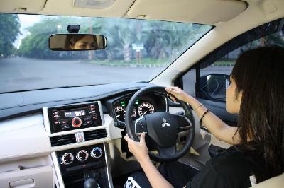 Menjajal Mitsubishi Xpander, Begini Kata Pengemudi Wanita