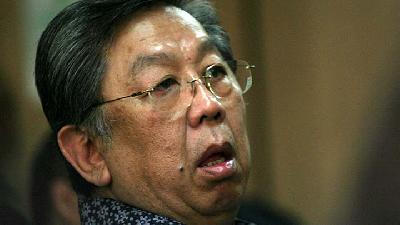 Sempat Dibantarkan, Edward Soeryadjaya Sudah Kembali ke Tahanan