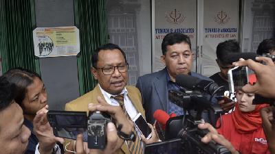 Alasan Fredrich Yunadi Tak Penuhi Panggilan KPK Hari Ini