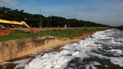Di UI Anies Baswedan Prihatinkan Iklim dan Limbah KBT Marunda