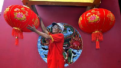 Imlek 2018, Perajin Lampion di Bali Kebanjiran Pesanan