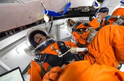 Baju Antariksa NASA Bakal Dilengkapi Toilet