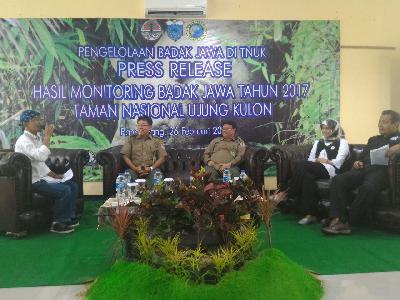 Taman Nasional Ujung Kulon Kini Miliki 67 Ekor Badak Jawa