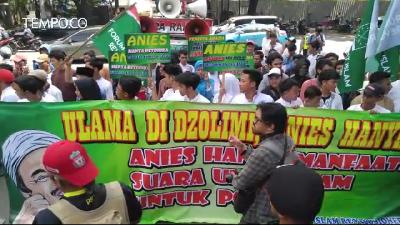 Dianggap Tak Bela Rizieq Shihab, Anies Baswedan Diminta Mundur