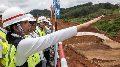 Menteri Rini ke Beijing, Tagih Komitmen Cina soal Kereta Cepat