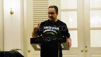 Earth Hour 2018, Gedung di Dekat Balai Kota Tetap Menyala Terang