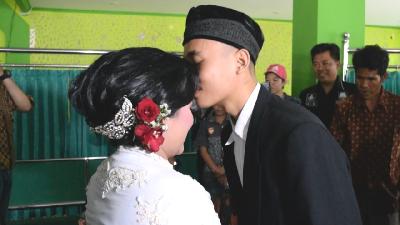 Tahanan Kasus Narkoba Lakukan Nikah di Polsek
