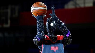 Canggihnya Robot Pemain Basket Buatan Toyota