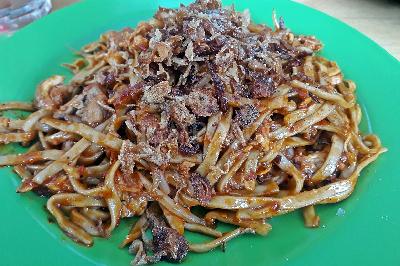 Lezatnya Sarapan Mi Tarempa Suwir Tongkol Khas Kepulauan Riau