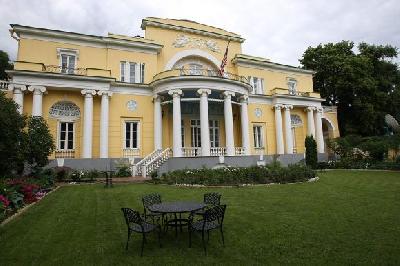 Zhirinovsky Minta Dubes Amerika Diusir dari Spaso House di Moskow