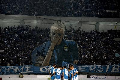 Liga 1: Laga Arema FC Ricuh, PSSI Yakin Persija Vs Persib Aman