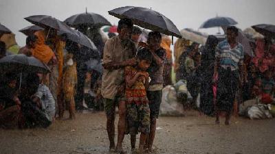 Idul Adha, Lembaga Amal Turki Bagikan Daging untuk Rohingya