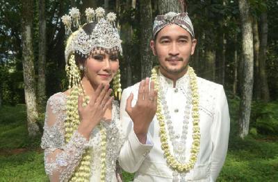 Menikah, Syahnaz Sadiqah - Jeje Govinda Langsung Pergi Bulan Madu