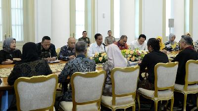 Adakan Ratas, Jokowi Minta Laporan Pengelolaan Dana Haji