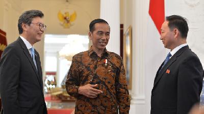 Saat Dubes Korsel dan Korut Bertemu Jokowi di Istana