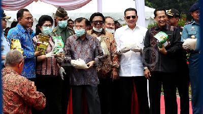 Jusuf Kalla Pimpin Pemusnahan Sabu 2,6 Ton di Monas