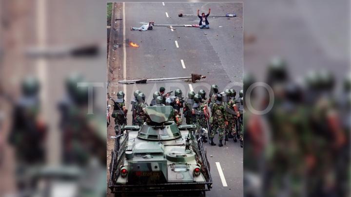 Apa Itu Pelanggaran HAM Berat yang Terjadi Menjelang Reformasi 1998