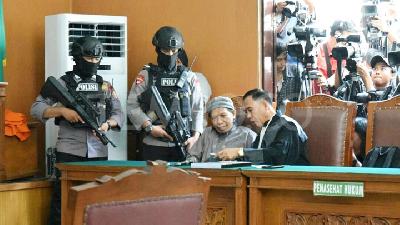 Dituntut Hukuman Mati, Aman Abdurrahman Berani Mati Syahid?