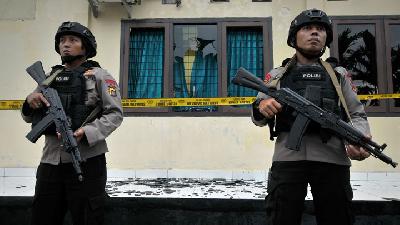 Polisi Menangkap Pelaku Penyerangan di Mapolsek Maro Sebo