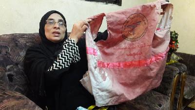 Ibunda Razan Najjar: Putri Saya Sengaja Ditembak Sniper Israel