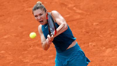 Simona Halep: Tangis di Tanah Merah Roland Garros