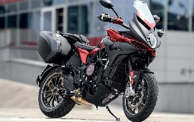 Inilah Pesaing Honda Afrika Twin dengan Transmisi Seperti Matik