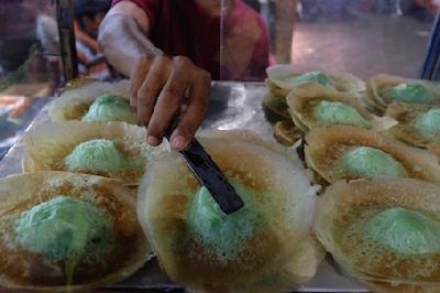 4 Kuliner Gerobakan Favorit untuk Buka Puasa di Pasar Baru