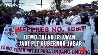 Demo Tolak M. Iriawan Jadi Plt Gubernur Jawa Barat