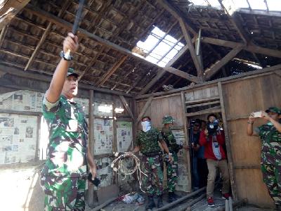 Rumah Lalu Muhammad Zohri Mulai Direnovasi Prajurit TNI