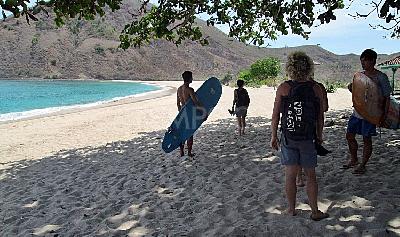 Pantai Mawun Disiapkan jadi Tujuan Wisata Halal di NTB