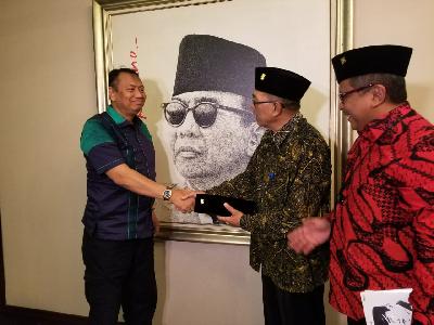Jadi Caleg PDIP, Kapitra Ampera: Berjuang di Luar Tidak Ada Hasil