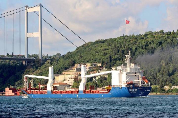 Russian Swimmer Disappears During Cross-Continental Race in Istanbul