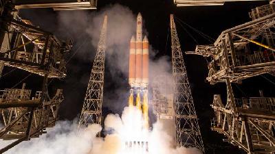 NASA Luncurkan Roket Menuju Matahari