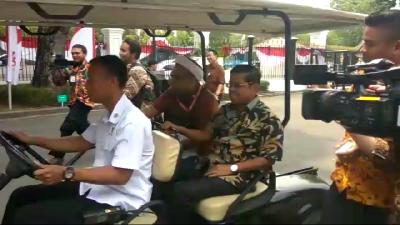 Mensos Idrus Marham Temui Presiden Jokowi di Istana Hari Ini