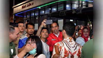 LSI Denny JA: Jokowi Dinilai Bakal Menang Telak di Pilpres 2019