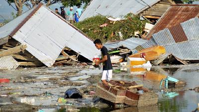 Terkini: Pasca Gempa Donggala, Kota Palu Bak Kota Mati