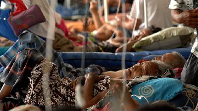 Korban Meninggal Gempa dan Tsunami Palu Menjadi 1.558 Orang