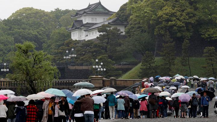 Japan to Launch Pre-Arrival Checks for Visa-Free Tourists