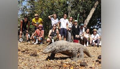 Govt Scraps Komodo Island Closure Plan