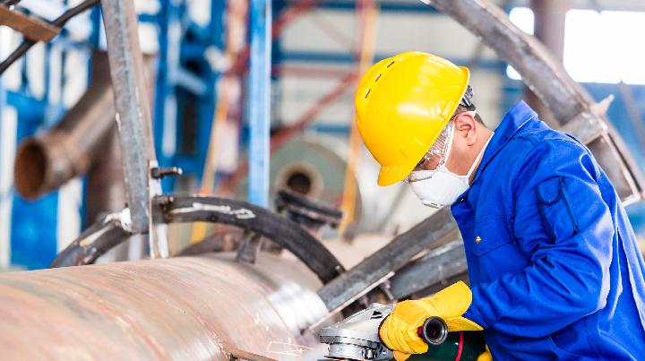 America's 10 Highest-Paying Industries in 2025: Path to Earn Big Salaries