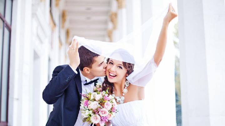 Nikah Tanpa Ribet dan Biaya Mahal di Zest Hotel Sukajadi