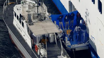 Coronavirus Cases on Cruise Liner off Japan Jump to 61