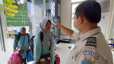 Malaysia Steps Up Coronavirus Tests, Braces for 'Worst Scenario'