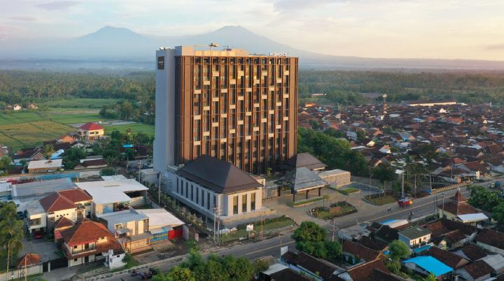 Hotel Tertinggi di Banyuwangi Resmi Beroperasi