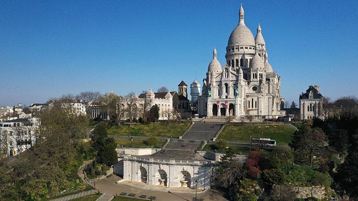 Montmartre, the Parisian Village Battling with Mass Tourism