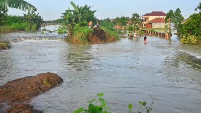 Tanggul Jebol, 4 Desa di Kudus Terendam Banjir