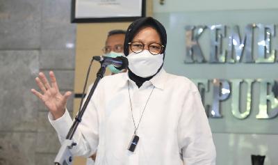 Bansos Segera Cair, Risma Ingatkan Hanya Ada Satu Situs Resmi untuk Mengeceknya 