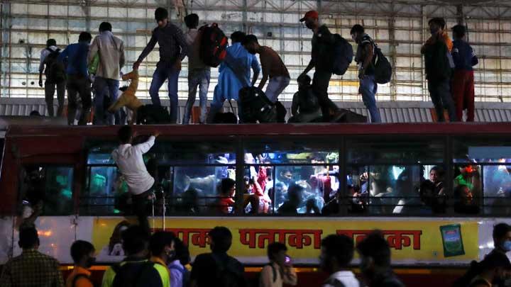 How India's Migrant Labour Struggles During a Crisis